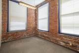 320 Riverside Dr - Photo 10