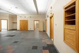320 Riverside Dr - Photo 17
