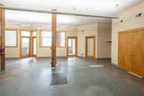 320 Riverside Dr - Photo 19