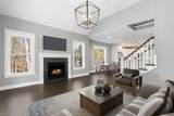 198 Taunton Ave - Photo 19