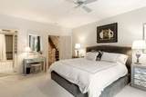 319 Marlborough St - Photo 17