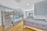 35 Holbrook Ave - Photo 24