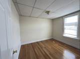 1004 Bennington St - Photo 8