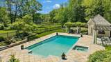 26 Longmeadow Drive - Photo 33
