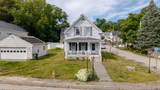 24 Clinton St - Photo 2