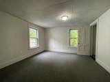 29 Goddard - Photo 7