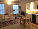 23 Highland St - Photo 3