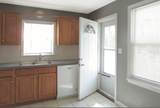 176 Pearl St - Photo 3