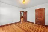 576 Slade St - Photo 16