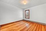 576 Slade St - Photo 17