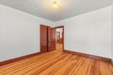 576 Slade St - Photo 18