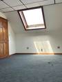933 Webster - Photo 11