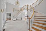11 Elizabeth Way - Photo 5