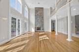 11 Elizabeth Way - Photo 8