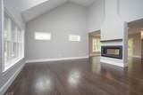 37 Metacomet Rd - Photo 6