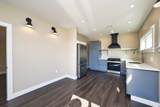 41 Point St - Photo 12