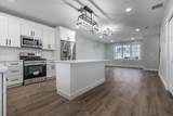 215 Earle St - Photo 8