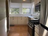 21 Melville Ave - Photo 2
