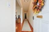 27 Oakland St - Photo 3