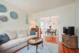 27 Oakland St - Photo 6