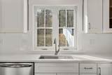 93 Providence St - Photo 15
