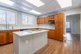 114 Green St - Photo 8