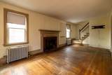 46 Roslyn Ave - Photo 9