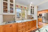 17 Winsor St - Photo 24