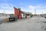 300 Main St - Photo 8