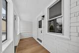 220 Francis Ave - Photo 2