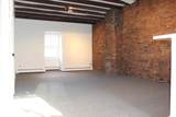 19 East Springfield Street - Photo 8