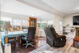 324 Sandwich St - Photo 16