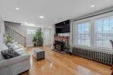 1391 Bridge St - Photo 4