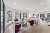 142 Metropolitan - Photo 1