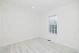 1346 Newport Ave - Photo 9