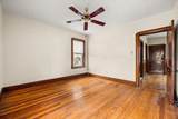 576 Slade St - Photo 13