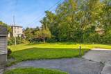 576 Slade St - Photo 3