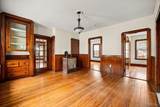 576 Slade St - Photo 9