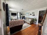 93 Maple St - Photo 15