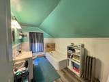 93 Maple St - Photo 20