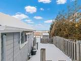 27 Bayview Ave - Photo 11
