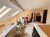1 Hawthorne Village - Photo 8