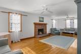 24 Montgomery Ct - Photo 10