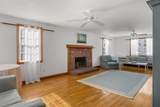 24 Montgomery Ct - Photo 11