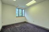 435 Newbury Street - Photo 10