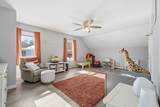 27 Ash St - Photo 13