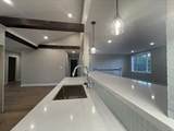 555 Foundry St - Photo 5