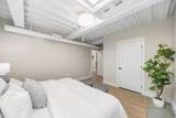 305 Webster Ave - Photo 16