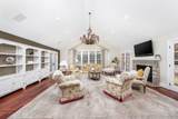 568 Wellesley St - Photo 15