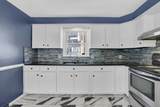 9 Utica St - Photo 15